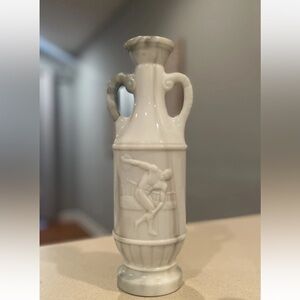 Vintage JIM BEAM Liquor Decanter Bottle White Glass Marble GREEK Discus Thrower